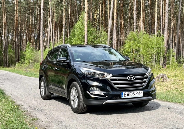 Hyundai Tucson cena 71900 przebieg: 100660, rok produkcji 2015 z Pruszków małe 67